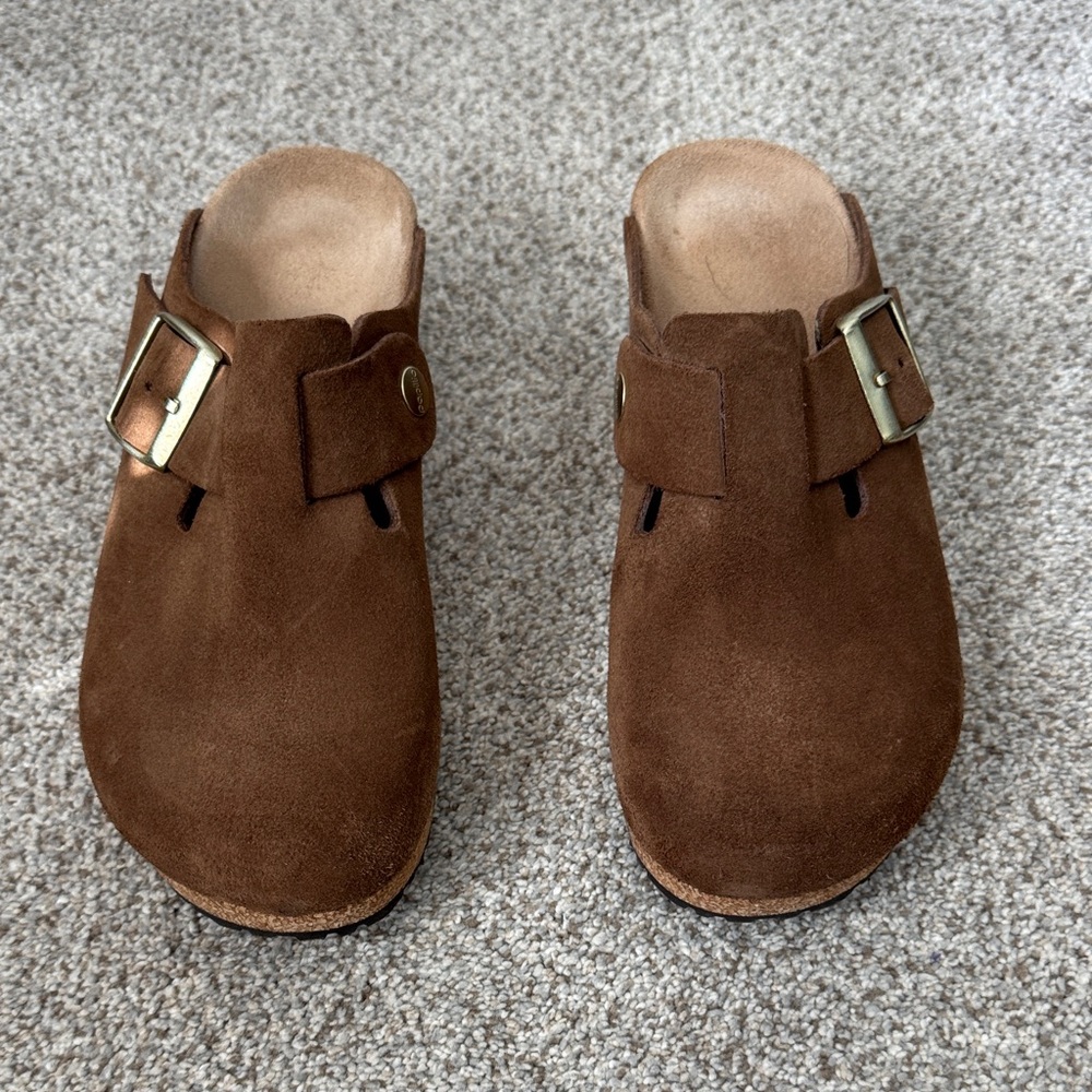 Papillo/Birkenstock Brown Suede Clogs